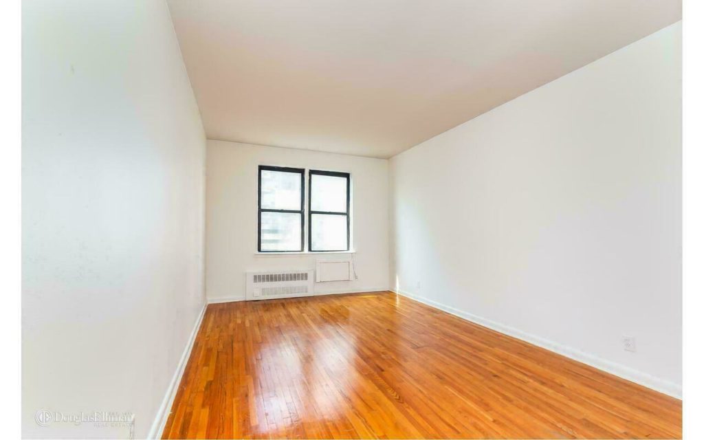 Самые дешевые квартиры сентября. Манхэттен, Нью-Йорк.