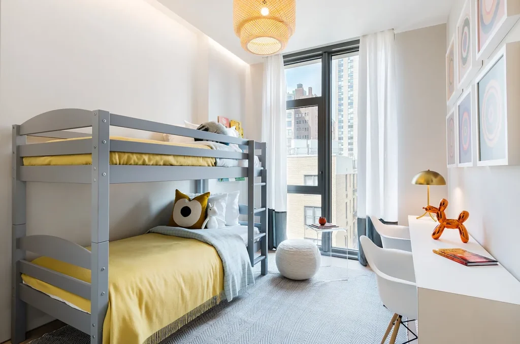 80 East 10th Street 7