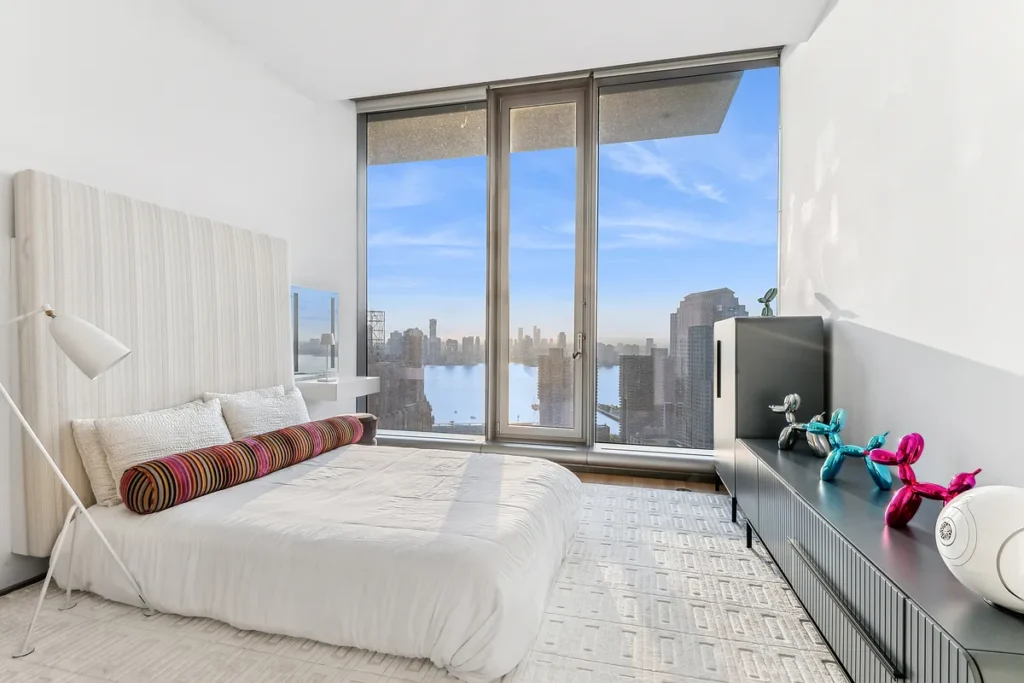 56 Leonard Street 35B-WEST