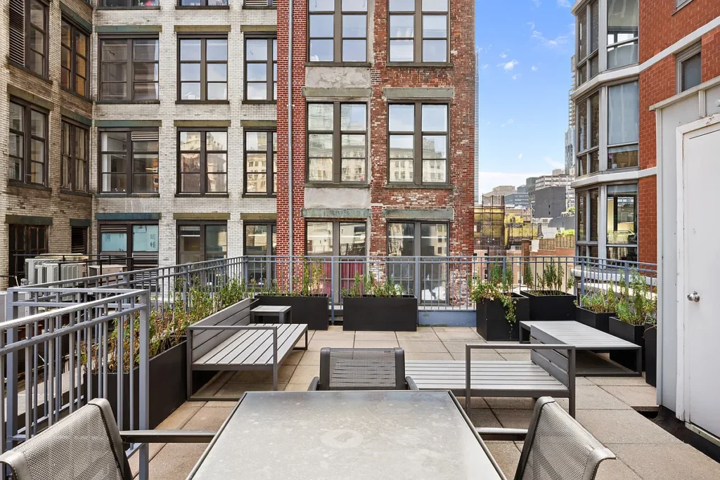 8 Thomas Street PH