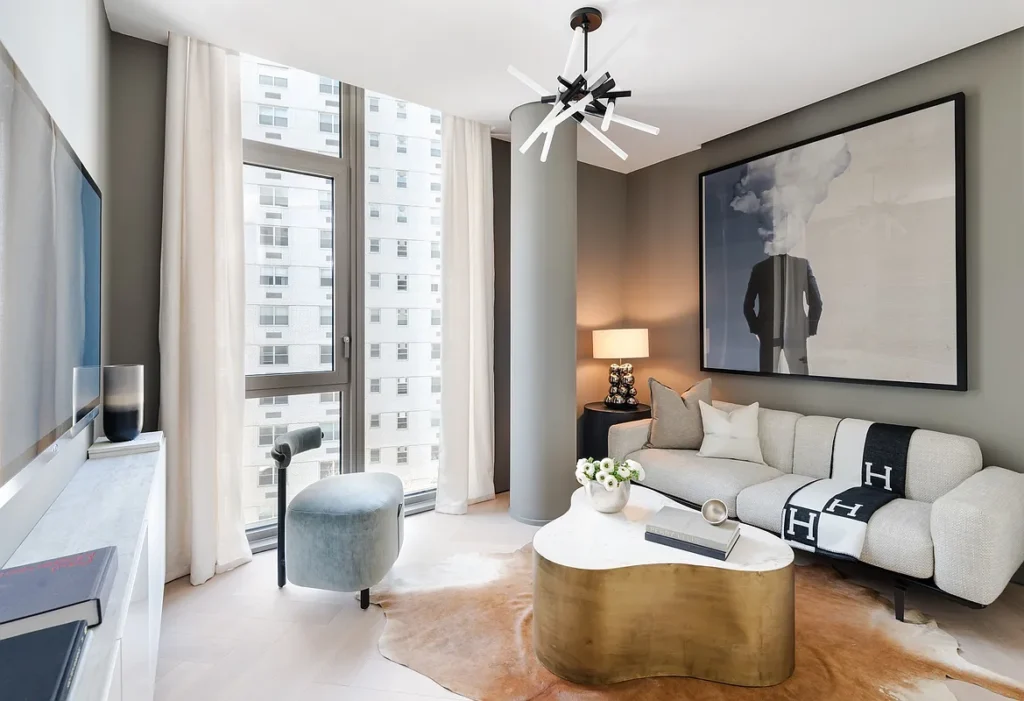 80 East 10th Street 7