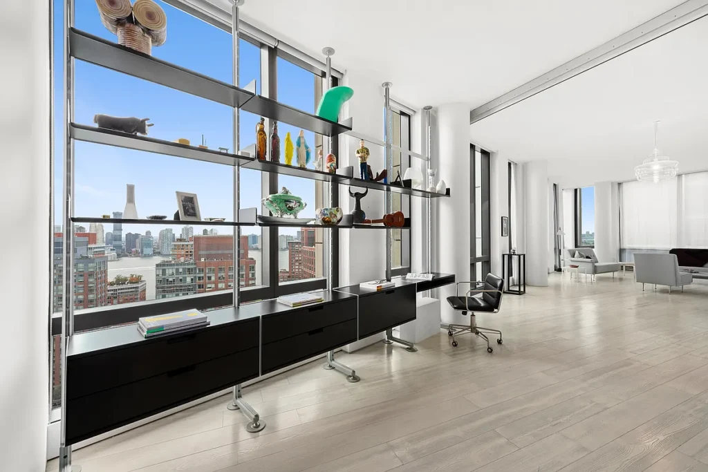 101 Warren Street 2620